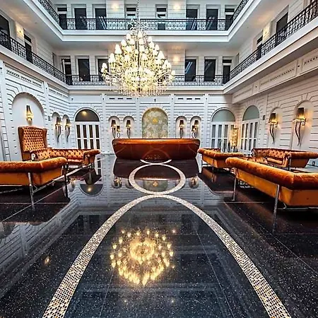 Prestige Hotel