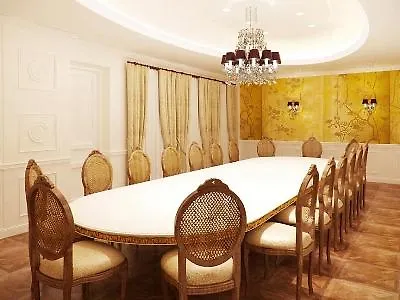 Prestige Hotel 4*