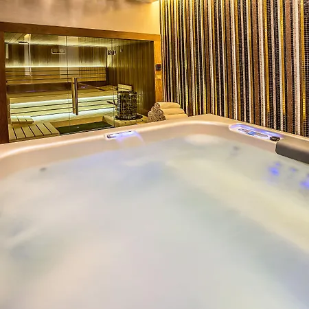 Prestige Hotel